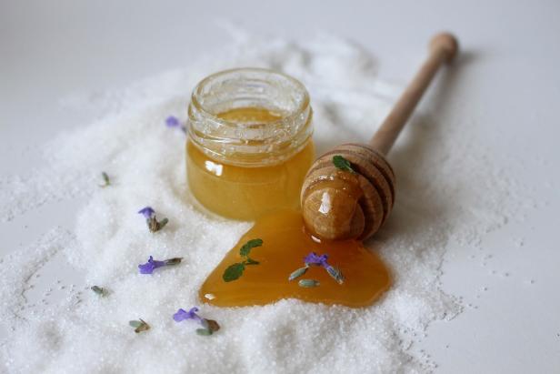 Von Peeling bis Lotion: Naturkosmetik selbst gemacht