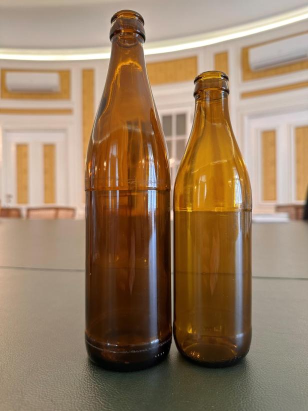 Biertrinker aufgepasst: Bier bald in neuer, kleinerer Flasche erhältlich