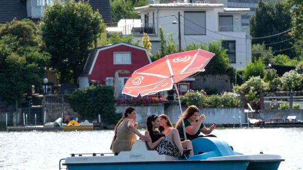 AUSTRIA-WEATHER-FEATURE-HEATWAVE