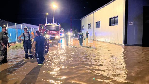 Ein überschwemmtes Gebiet bei einem Hochwasser.