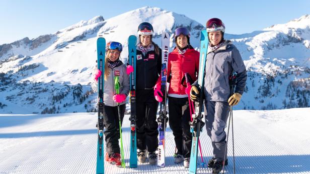 Katharina Gallhuber, Mirjam Puchner, Jacoba Kriechmayr und Marlies Raich.