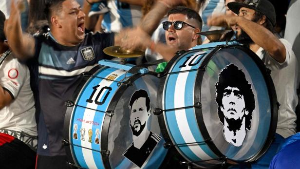 FBL-WC-2026-SAMERICA-QUALIFIERS-URU-ARG-FANS