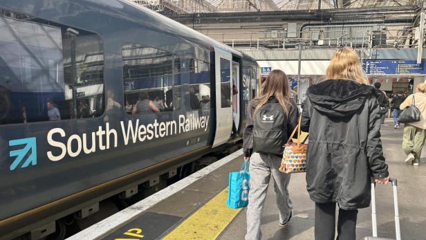 South Western Railway Zug in London Waterloo