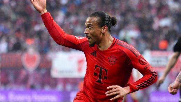 FILE PHOTO: Bundesliga - RB Leipzig v Bayern Munich