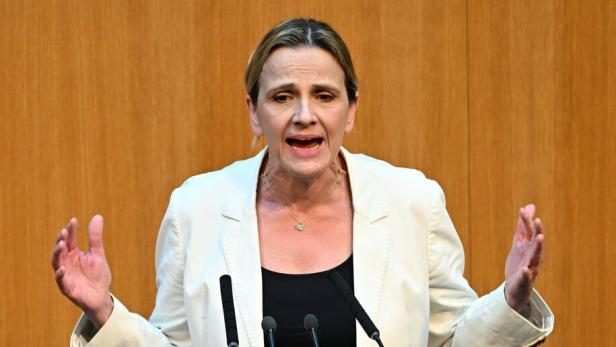 SONDERSITZUNG DES NATIONALRATS AUF VERLANGEN DER FPÖ: BELAKOWITSCH