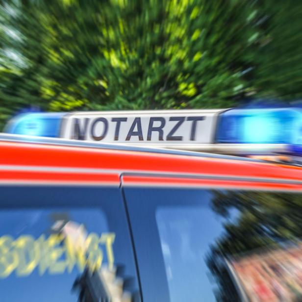 blue light bar from a german Notarzt, emergency doctor car