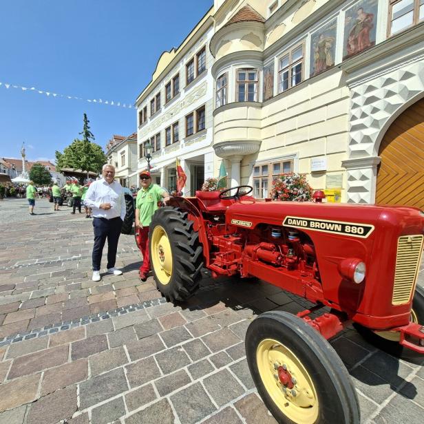 Oldtimertraktorverein Kleinhöflein, Ausfahrt zu 100 Jahre Landeshauptstadt Eisenstadt